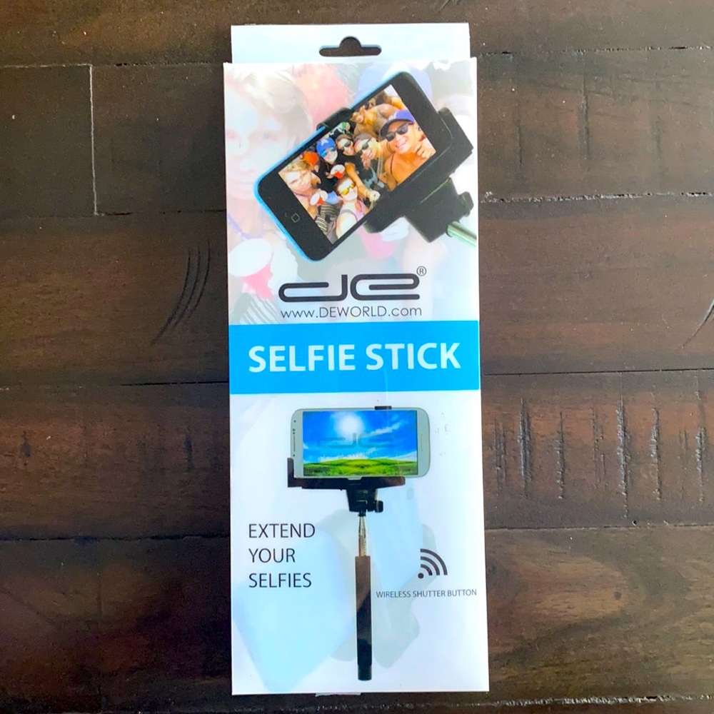 Deworld Selfie Stick